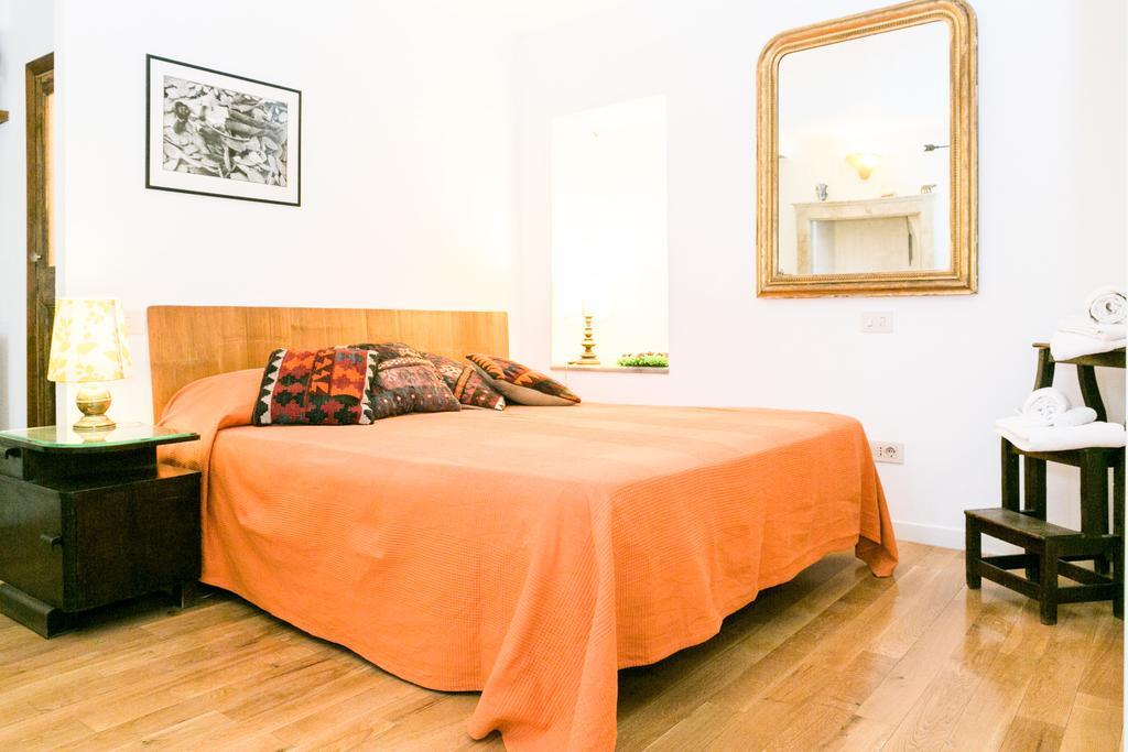Navona Apartment